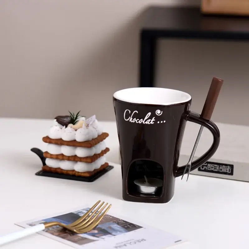 CANECA DE CERÂMICA EUROPEIA, PARA DERRETER CHOCOLATE